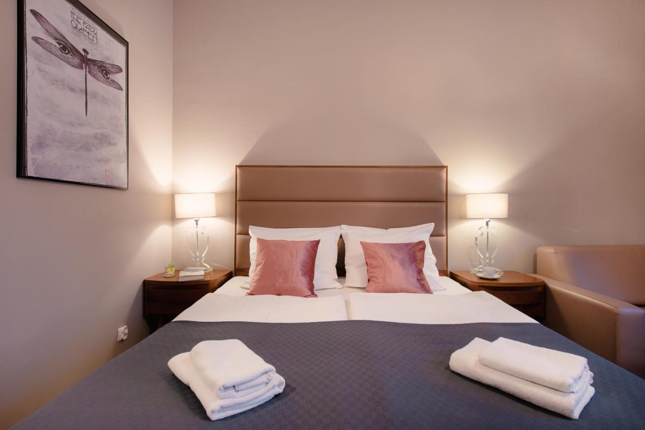 Old Town Aparthotel